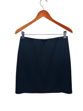 Sympli Made in Canada Black Mini Pull On Skirt Size 10